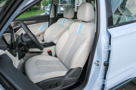 2022款 荣威 龙猫 1.5L 灵动猫猫款