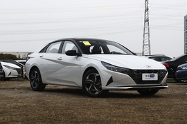 2022款现代伊兰特 240TGDi DCT LUX尊贵版