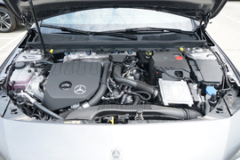 2022款奔驰CLA 200 4MATIC 改款