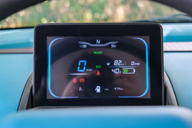 2022款 长安Lumin 210km 基本型