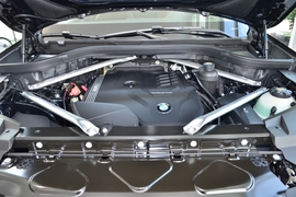 2022款宝马X5 xDrive 30Li M运动套装