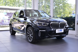2022款宝马X5 xDrive 30Li M运动套装
