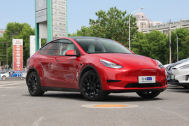 2022款特斯拉Model Y 后轮驱动版
