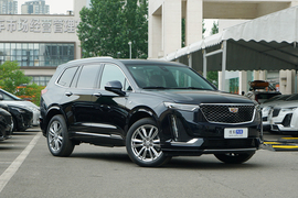 2022款凯迪拉克XT6 2.0T 六座四驱豪华型标准版