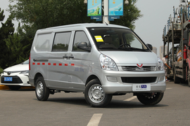 2022款五菱荣光S 1.2L基本型5座LSI