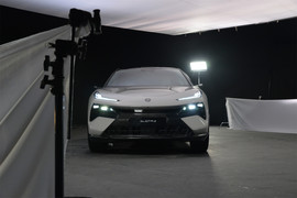 2022款 路特斯 ELETRE 600km 基本型