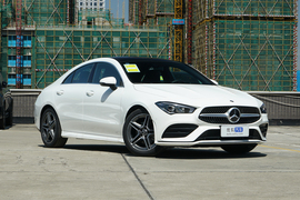 2022款奔驰CLA 200 改款