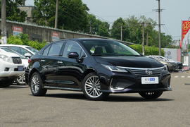 2022款丰田亚洲狮 2.0L 尊贵版