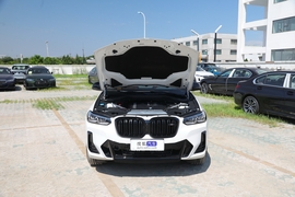 2022款宝马X3(进口) M40i