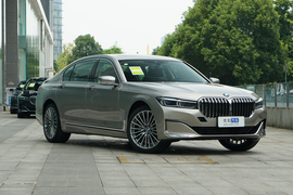 2022款宝马740Li 尊享型 豪华套装