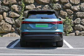 上汽奥迪Q5 e-tron