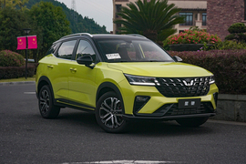 2022款上汽通用五菱星驰 1.5T CVT潮酷型