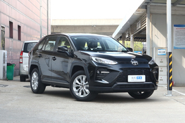 2022款丰田威兰达 2.0L CVT两驱都市版