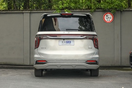 正后