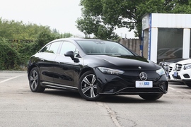 2022款奔驰EQE 350 豪华版
