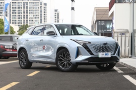 2022款长安欧尚Z6 蓝鲸iDD 150KM旗舰PLUS智慧泊车版