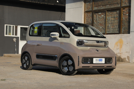 2023款宝骏KiWi EV 大疆版 磷酸铁锂