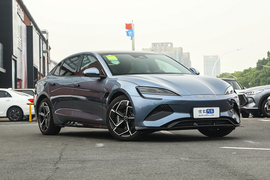 2022款比亚迪海豹 700km 长续航后驱版