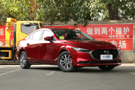 2022款马自达3 昂克赛拉 2.0L 自动质擎版