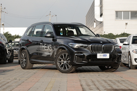 2022款宝马X5 xDrive 30Li M运动套装 改款