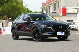 2022款马自达CX-30 2.0L 自动嘉悦型黑曜版