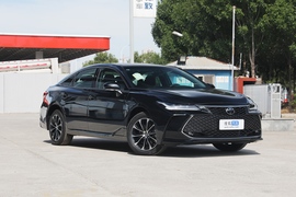 2022款丰田亚洲龙 2.0L 进取版