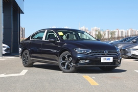 2023款大众迈腾 200万辆纪念版 330TSI DSG豪华型
