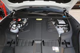 2023款保时捷Cayenne E-Hybrid 2.0T
