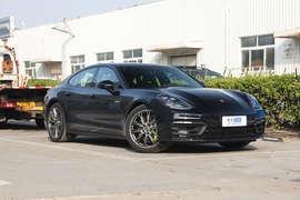 2023款保时捷Panamera 4 E-Hybrid 2.9T