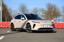 2022款蔚来ET5 100kWh