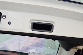 2022款日产Ariya艾睿雅 两驱长续航顶配版