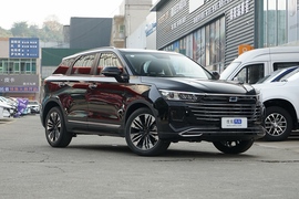 2023款奔腾T77 1.5T 自动豪华型
