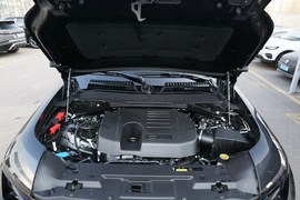 2023款路虎卫士 130 3.0T P400 X