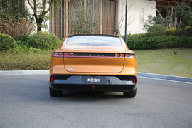 2023款岚图追光 长续航旗舰版