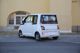 2023款五菱Air EV晴空 四座-进阶版