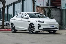 2022款思皓E50A 出行版
