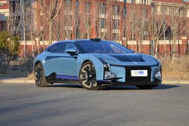 2023款高合HiPhi Z 五座版