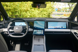 2023款吉利银河L7 1.5T 115km 星舰