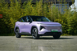 2023款吉利银河L7 1.5T 115km 星舰