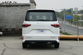正后
