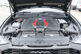2022款奥迪 RS Q8 4.0T