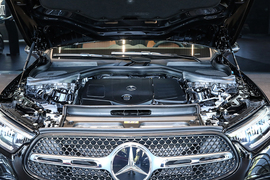 2023款奔驰GLC 260 L 4MATIC 豪华型 7座