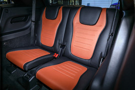 2023款奔驰GLC 260 L 4MATIC 豪华型 7座