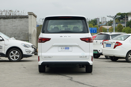 正后