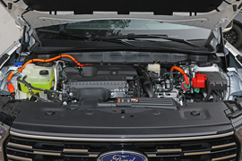 2023款福特锐界L 2.0T EcoBoost E-混动两驱七座豪华型