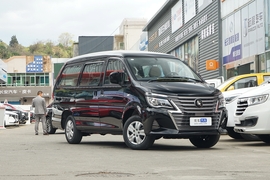 2023款东风风行菱智 M5 1.6L 舒适型 7座