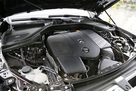 2023款奔驰GLC 300 L 4MATIC 豪华型 5座