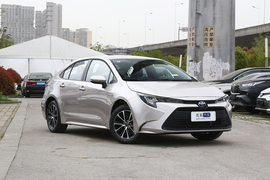 2023款丰田雷凌 智能电混双擎 1.8L 领先版