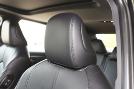2023款丰田亚洲龙 双擎 2.5L 豪华版