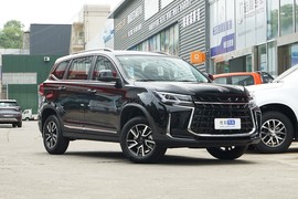 2023款东风风行T5 盛世款 1.6L手动筑梦版 五座